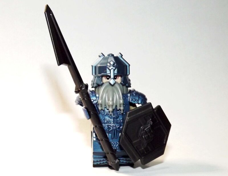 Lord of the Rings Hobbit Dwarf Warrior Blue Armor LOTR Minifigure