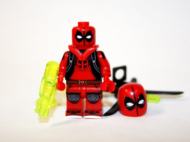 Kidpool with Squirt gun Deadpool Marvel Minifigure