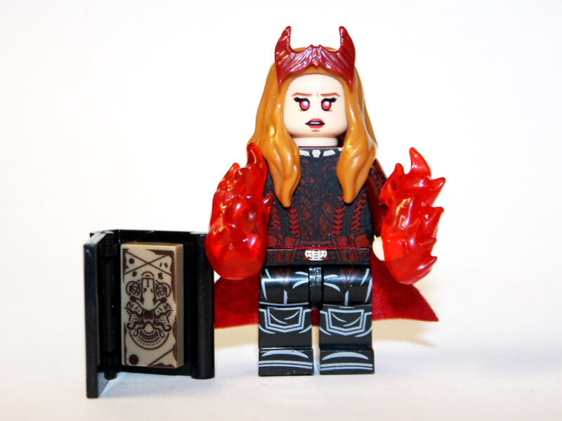 Scarlet Witch Marvel MCEU Comic with spell book Minifigure