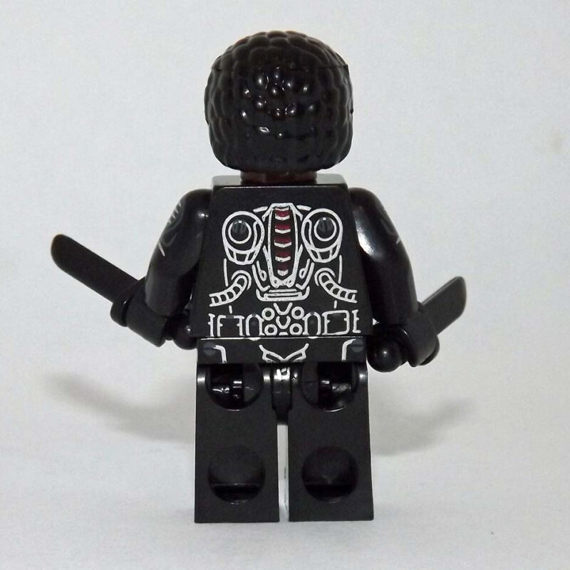 Black Manta Minifigure - DC Comics Collectible - Image 2