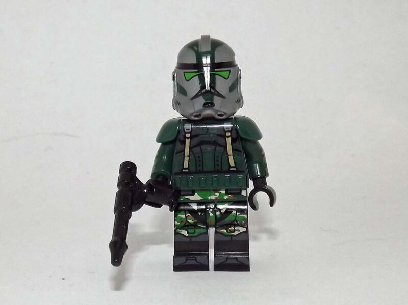 Clone Trooper Camo Minifigure - Clone Wars Star Wars Collectible