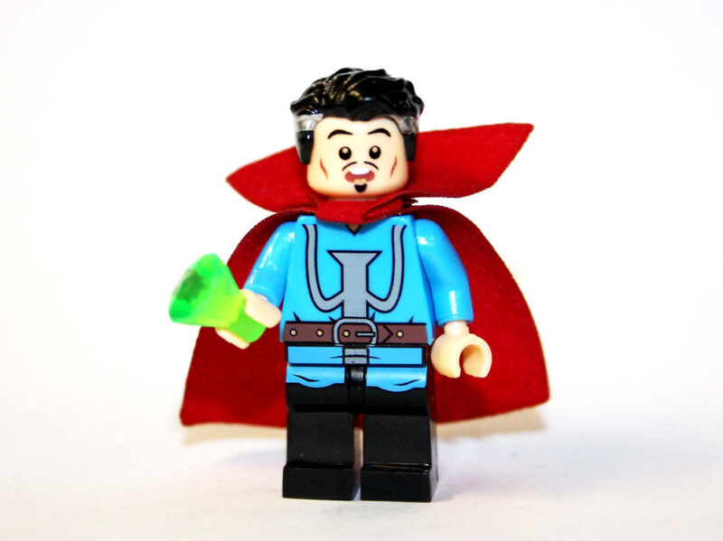 Doctor Strange Minifigure - Classic Comic Version, Marvel Collectible