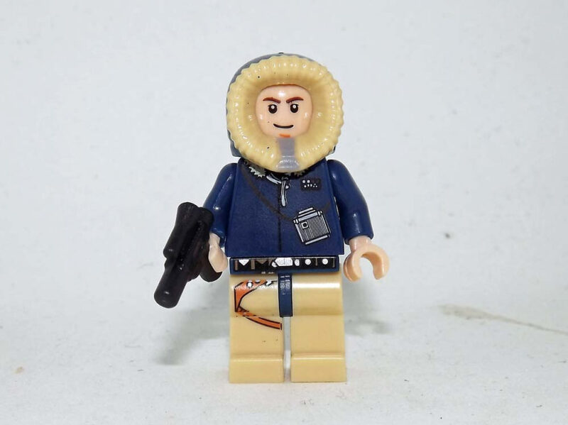 Han Solo Hoth Minifigure - Premium Star Wars Collectible (Blue Suit)