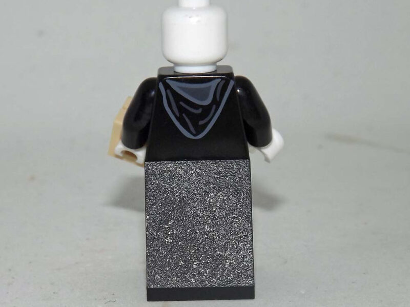 Hellraiser Pinhead Minifigure - Premium Horror Movie Collectible - Image 2