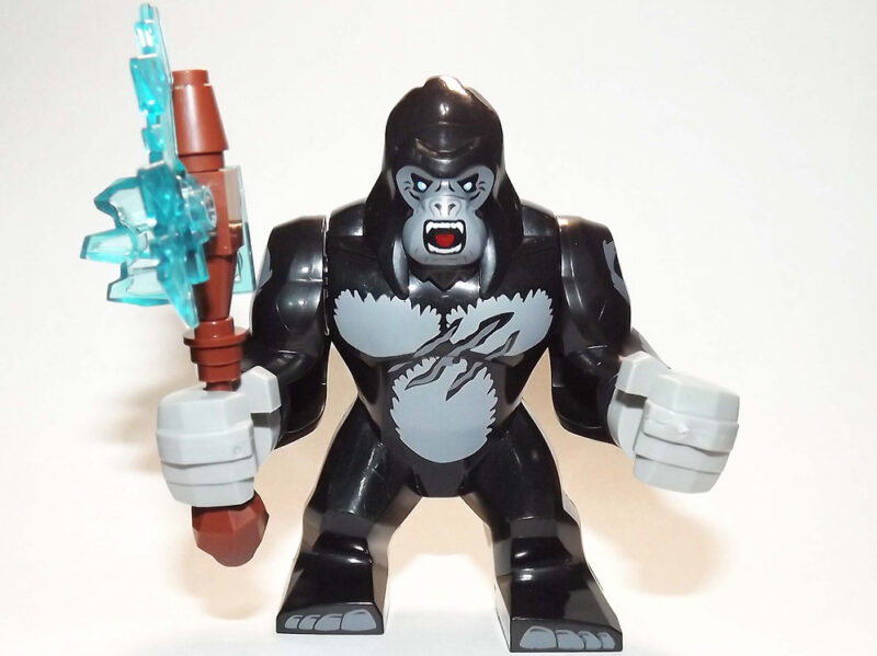 King Kong Minifigure - Gold Arm Gorilla, Jungle Animal Edition - Image 2