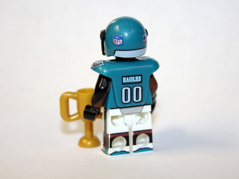 Philadelphia Eagles Minifigure - Premium NFL Football Player Collectible - Image 2