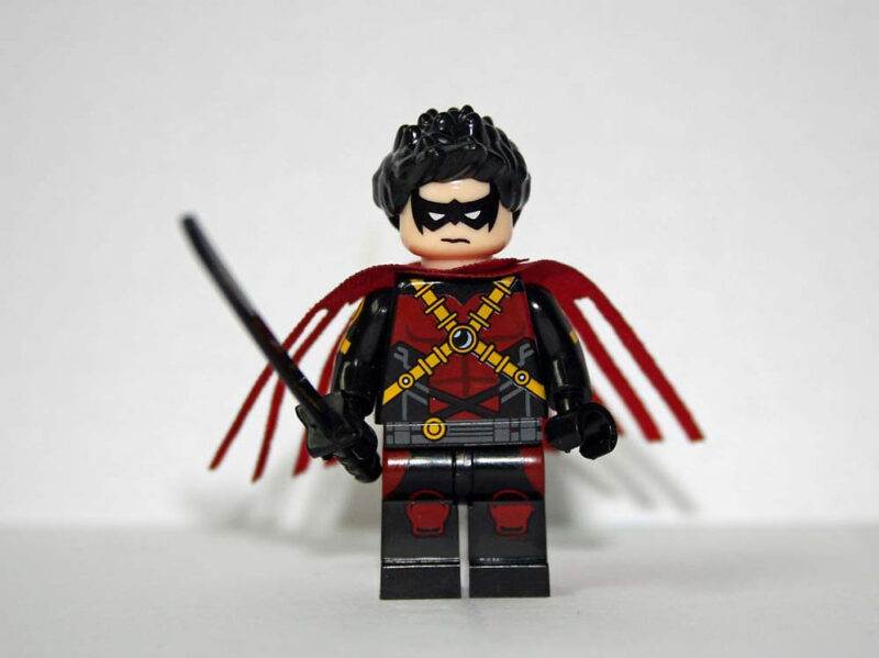 Red Robin Minifigure - Premium Batman Edition