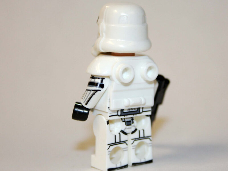 Stormtrooper Stunt Helmet Minifigure - Premium Star Wars Edition - Image 2