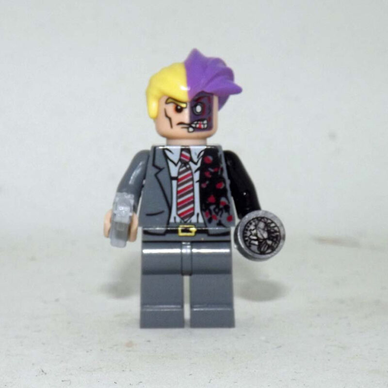 Two-Face Harvey Dent Minifigure - Premium Batman Movie Edition