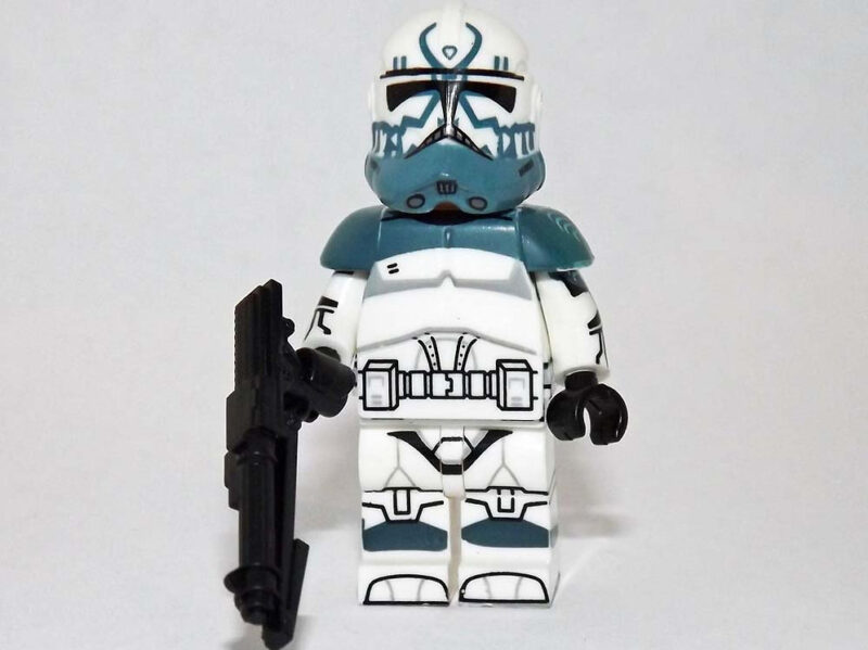 Wolfpack Clone Comet Trooper Minifigure - Premium Star Wars Clone Wars Edition