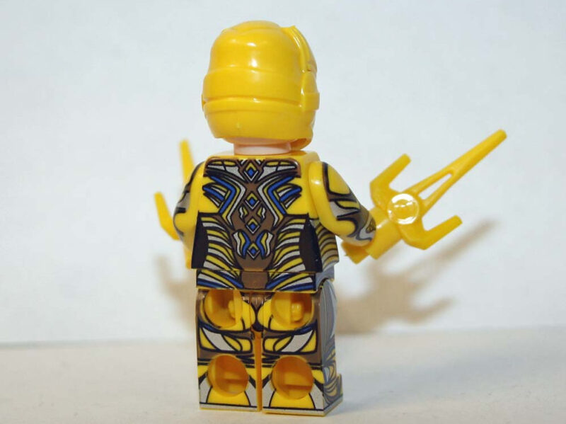 Yellow Power Rangers Minifigure - Premium Movie Collectible - Image 3